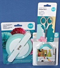 We R Memory Keepers Pom Pom