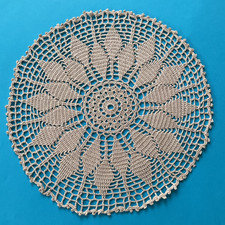 Centrino vintage uncinetto