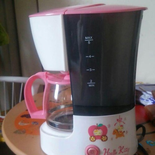 Caffettiera sanrio hello kitty - hello,