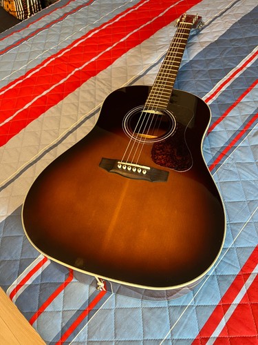 Chitarra acustica acoustic