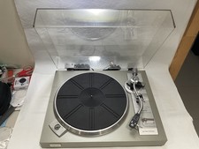 TOSHIBA BELT DRIVE TURNTABLE
