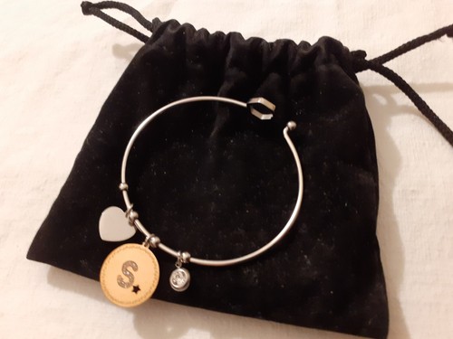 Bracciale con ciondoli sigla - con,