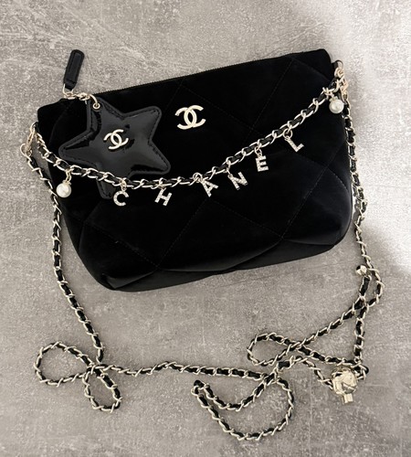 Beauty bag chanel vip - chanel,
