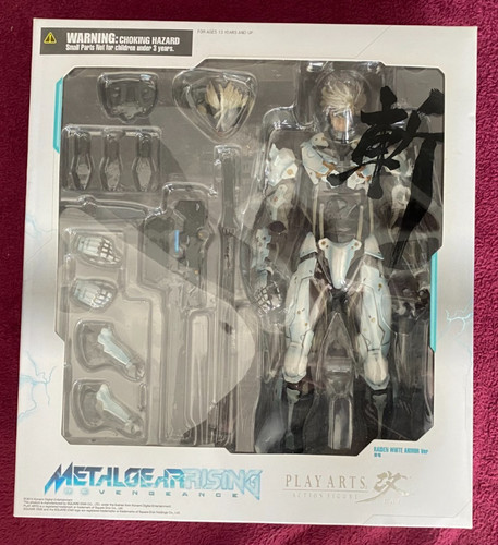 Play arts kai - arts, metal