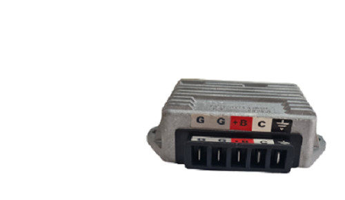 Regolatore tensione - regolatore,