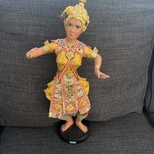 Bambola Vintage 16" Asian Arts Piya Chuansathira Dancing Siamese Thai Gold #43
