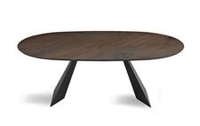 Tavolo ovale design moderno