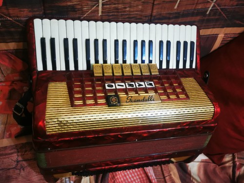 Fisarmonica scandalli 120