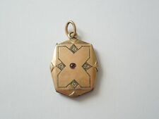 Rimorchio Antico Medaglione Placcato in oro dorato Colore Pietra Rosso 3,0 G/