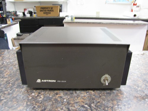 Alimentatore banco 12v - alimentatore,