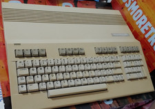 Computer Commodore 128 8 bit