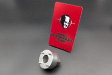 Strumento rimozione tappo asse