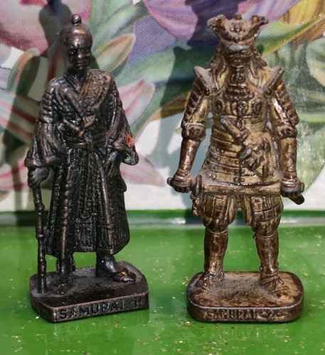 Metallfiguren kinder ferrero - metallfiguren,