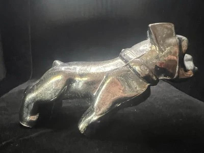 Mascot auto cane bulldog - mascot,