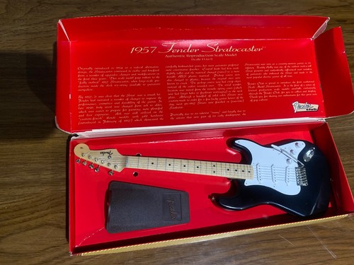 Fender stratocaster 1957 - stratocaster,