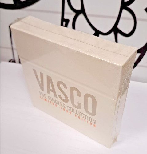 Vasco rossi the singles - rossi,