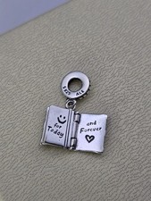 Autentico Pandora Libro