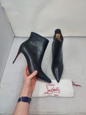 CHRISTIAN LOUBOUTIN stivaletto