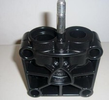 TESTA VALVOLA SINISTRA POMPA