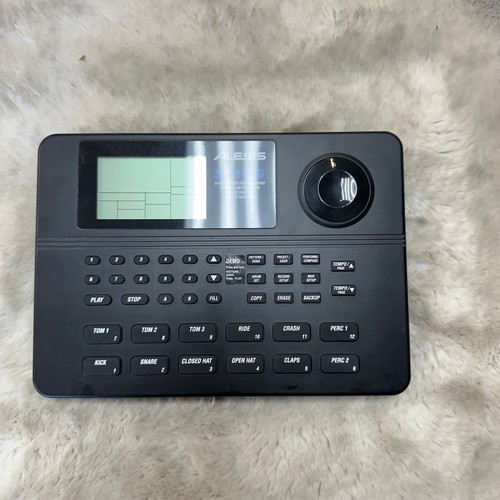 Drum machine alesis 16 - machine, sr-16