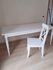 TAVOLO con 4 sedie in legno bianco