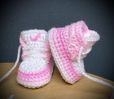 Scarpe bambino all'uncinetto