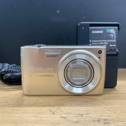 Fotocamera digitale compatta