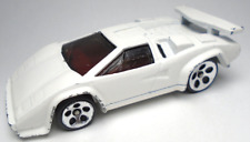 HOT WHEELS 1987 LAMBORGHINI COUNTACH BIANCO 1:64 PRESSOFUSO 2 3/4" AUTO INTERNO ROSSO