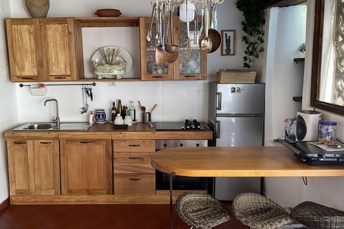Cucina country con pensili - cucina,