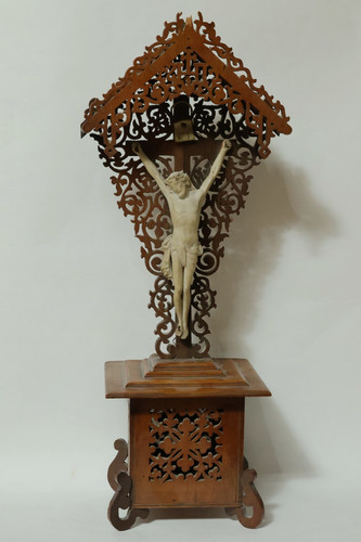 Vecchio croce legno - di,