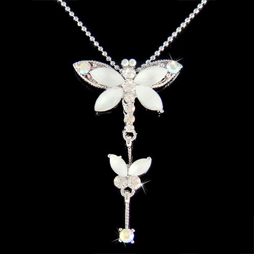 Bianco libellula farfalla - bianco, in