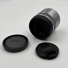 Sony E 30 mm F/3.5 obiettivo