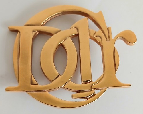 Spilla con logo christian - con,