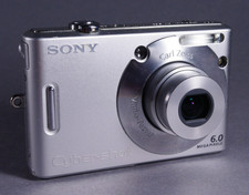 Sony Cyber-shot DSC-W30 6,0