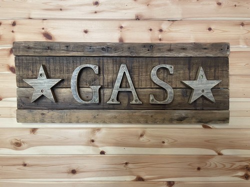Insegna fatta mano legno - in,