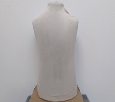 Manichino uomo/bambino mezzo busto con rivestimento esterno in stoffa H:54 cm.