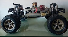 Moster Truck 1/8 DURATRAX 4x4..no Tamiya/kyosho 