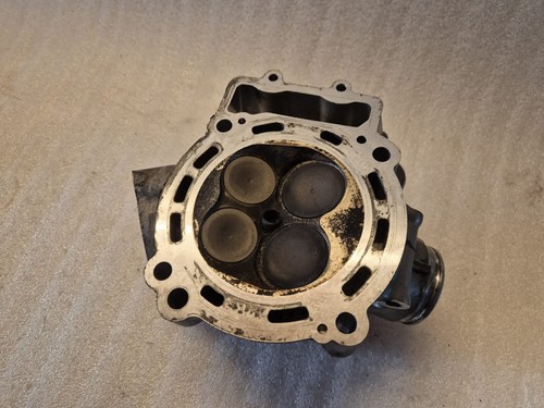 Testa cilindro con valvole ktm - testa,