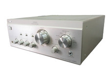 Amplificatore stereo integrato