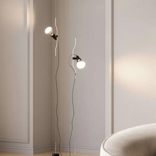 Flos parentesi con - -,