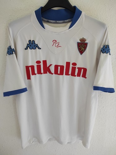 Real zaragoza 2001 2002 - zaragoza, 2001-2002