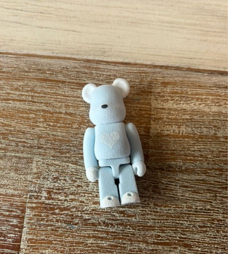 Bearbrick rbrick valmuer - bearbrick,