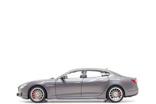 AUTOart 1:18 Maserati