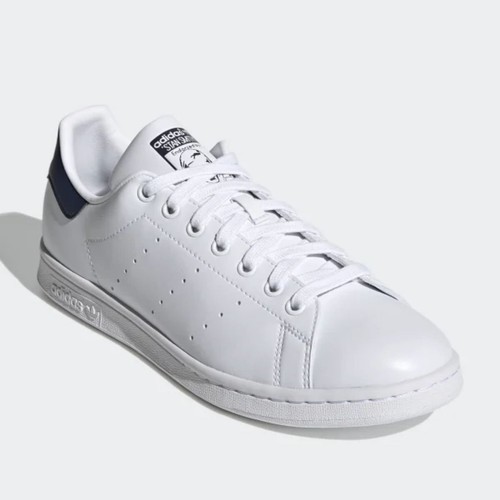 Scarpa adidas stan - scarpa,