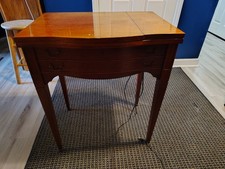 SINGER 401A Vintage Beige