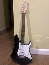 chitarra elettrica yamaha