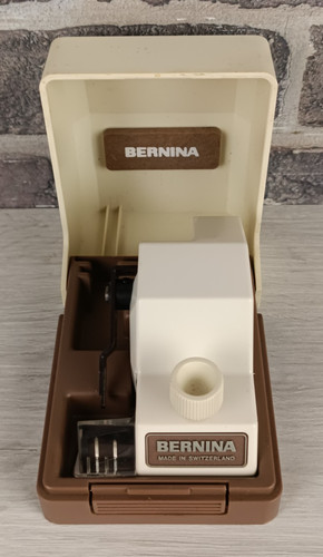 Bernina cut sew - sew, old