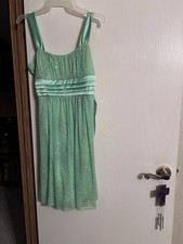 Abito tabù vintage giovane