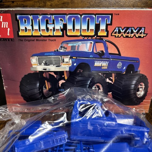 Monster truck amt - amt, bigfoot