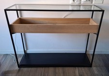 Consolle in metallo nero e vetro temprato